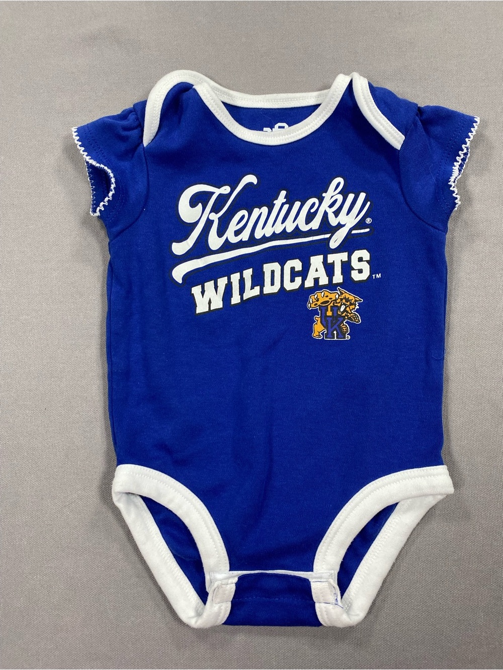 Kentucky Wildcats Infant Blue Team Logo One-Piece Bodysuit